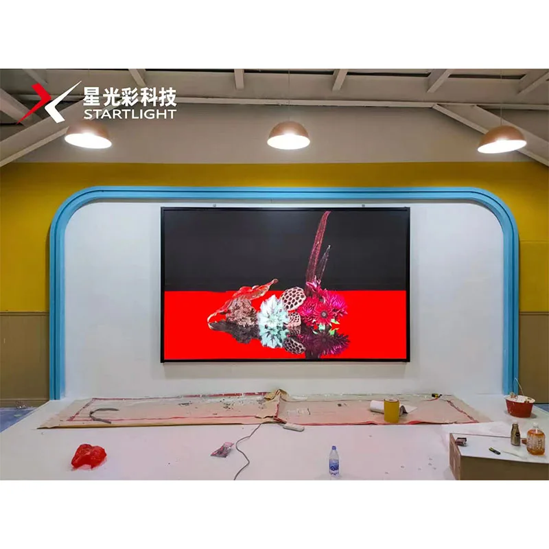 Китай на Едро P5 Вътрешно led Екранната лента Стенни Укрепване ферма Модул на дисплея 320 * 160 мм Шкаф 640 * 640 мм