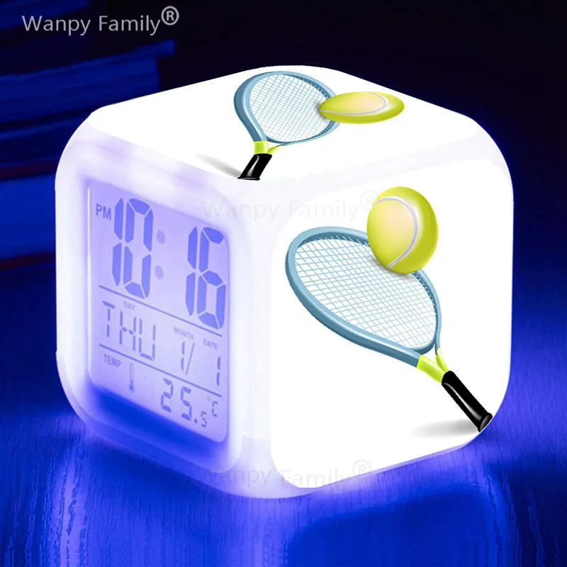 Супер добър тенис alarm clock Студентски спалня с докосване, 7 цвята, променящи led малки нощни лампи, начало декор, настолни часовници