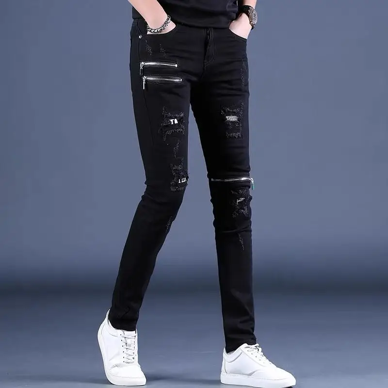 Модни черни тесни дънки в корейски стил с цип до коляното, луксозна мъжка проститутка, дрехи, тесни джинси с дупки, ежедневни облекла, мотоциклетни дънки