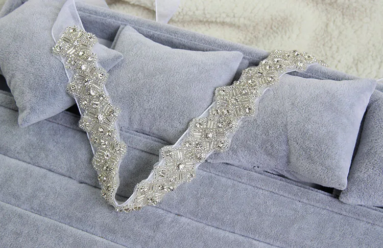 2019 Коприна Бяла панделка с цвят на слонова кост, тънък кристал, зона за младоженци, Зона за Причастие, Сватбена рокля, булчински колан, Сватбен колан
