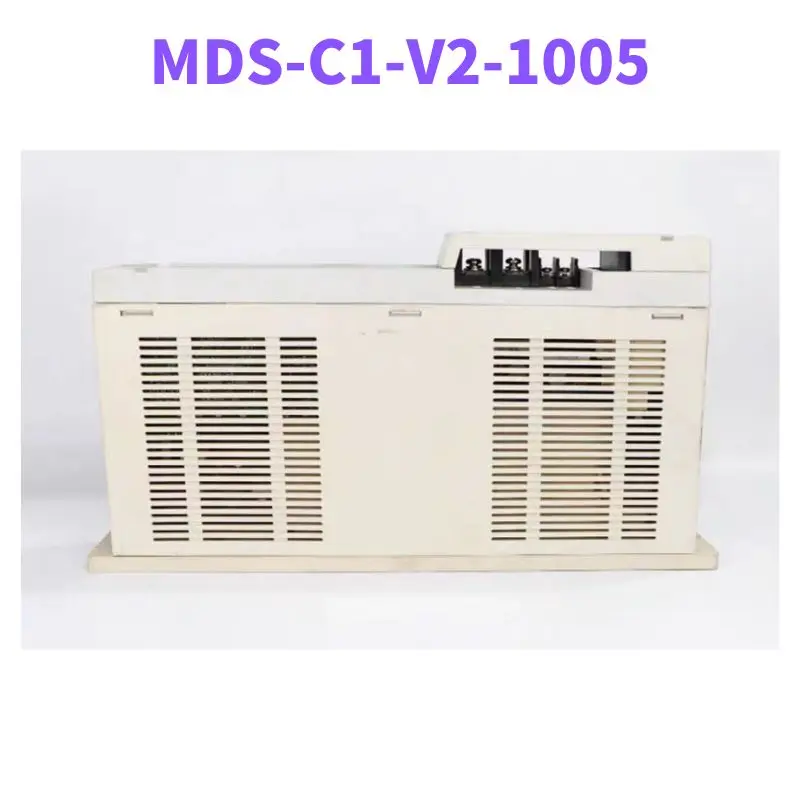 Употребяван серво MDS-C1-V2-1005 MDS C1 V2 1005 тествана в ред