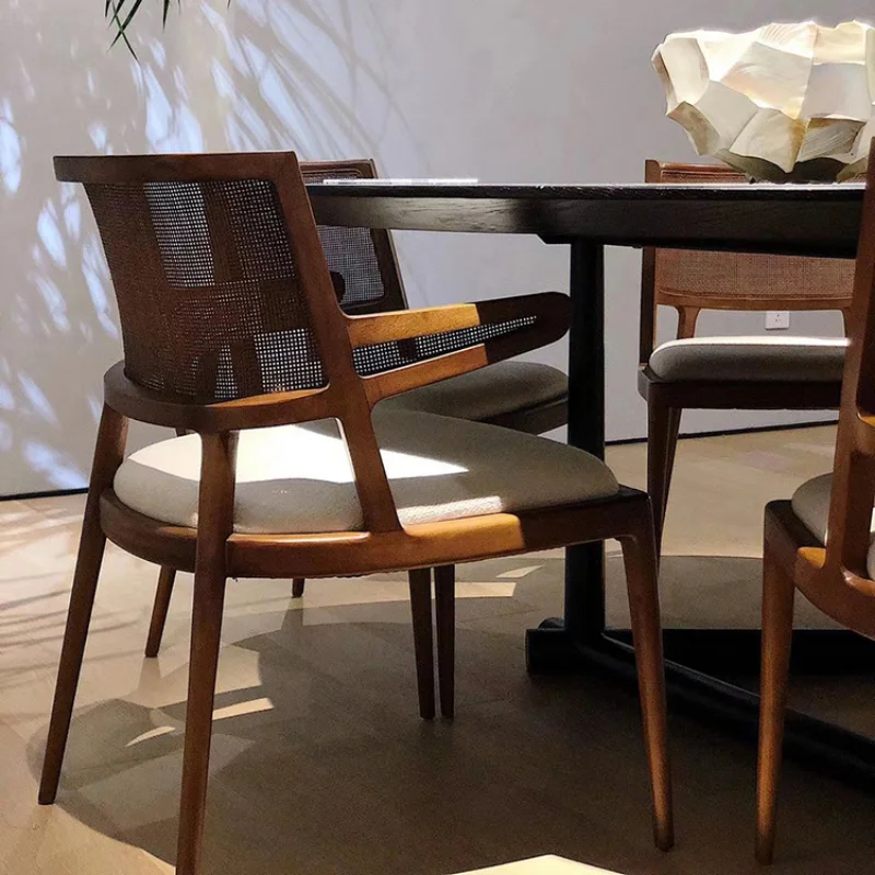 Трапезария стол от масивно дърво в ретро стил, домашен Ресторант, стол от ратан с мека облегалка, хол, кухня, дизайнерски столове за бар